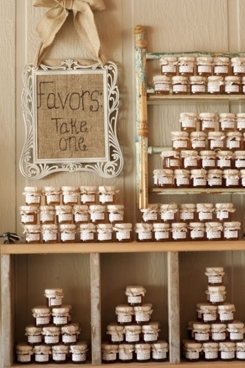 Wedding of the Week: Country Classic | Candy Buffet Weddings, Favors, Events, Food Station Buffets and Tea Parties | Scoop.it
