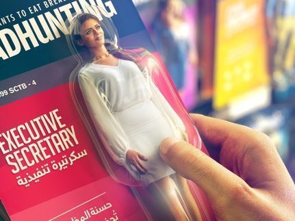 Photography studio turns real people into action figures for personal branding awareness | Freakinthecage Webdesign Lesetips | Scoop.it