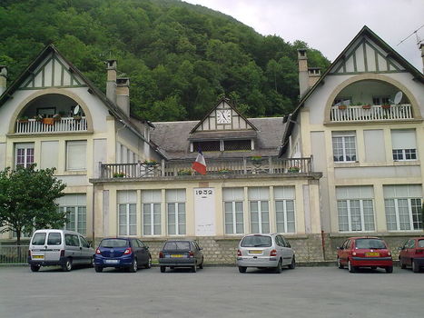 Blocage de l'école primaire de Sarrancolin lundi matin | Vallées d'Aure & Louron - Pyrénées | Scoop.it