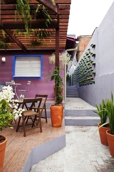 Plastic bottles garden | Recyclart | 1001 Recycling Ideas ! | Scoop.it