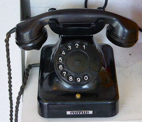 Using objects and writing - Old and new telephones | Primary History for Australian Classrooms | Scoop.it