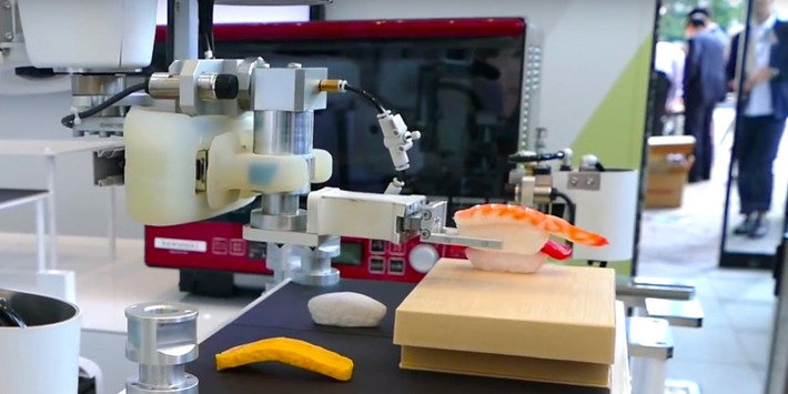 This robot can make sushi in a matter of seconds | Technology Report - Changing Our World | Scoop.it
