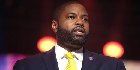 Trump ally 'getting a taste of his own MAGA medicine' with smears from GOP rival: column - Raw Story | Backstabber Watch | Scoop.it