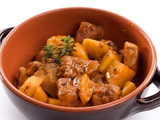 Spezzatino di vitello con patate | La Cucina Italiana - De Italiaanse Keuken - The Italian Kitchen | Scoop.it