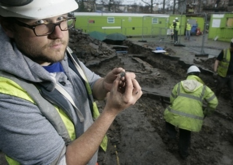 Workmen find Georgian artefacts at old hospital - Top stories - Scotsman.com | Archaeology News | Scoop.it