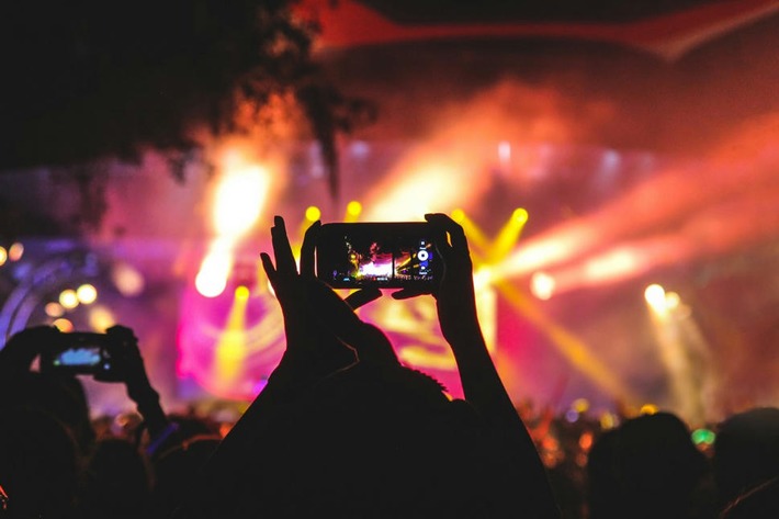 Comment les utilisateurs de Snapchat utilisent-ils le réseau social ? | Marketing et promotion touristique | Scoop.it
