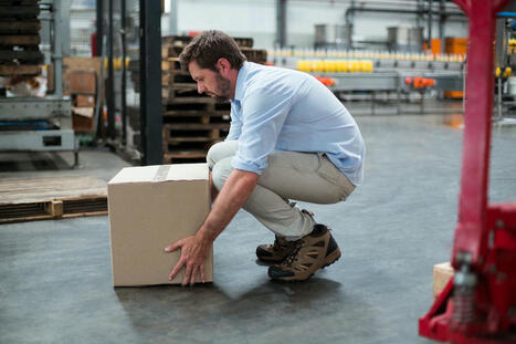 Correct Manual Lifting Technique: Protecting Your Back from Injury | Call: 915-850-0900 or 915-412-6677 | Accidents and Injuries | Scoop.it