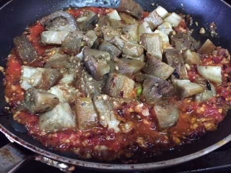 Smoky Indian Eggplant and Spicy Tomato Recipe | The Asian Food Gazette. | Scoop.it