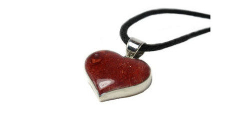 Pendentif Coeur Gorgone Rouge | Pouvoir des Pierres | Scoop.it