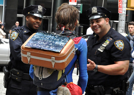 Occupy Wall Street - Alan Taylor - In Focus - The Atlantic | Et si demain...les indign&eacute;es... | Scoop.it