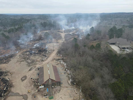 Landfill Fire Continues to Spread Toxic Air Pollution in Alabama for Over 50 Days - EcoWatch.com | Agents of Behemoth | Scoop.it