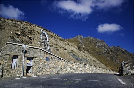 Ils s’attaquent à l’ascension du col du Tourmalet… en échasses ! | Agence Touristique des Vallées de Gavarnie | Scoop.it