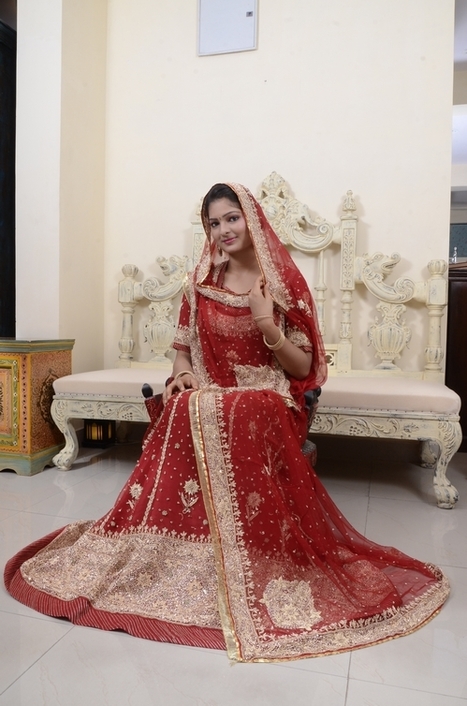 wedding rajputi poshak