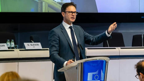 Brussels offers EU countries greater say on green finance taxonomy – EURACTIV.com | Energy Transition in Europe | www.energy-cities.eu | Scoop.it