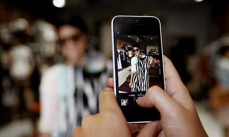 Visa app lets you buy other people's outfits by simply taking a photo | consumer psychology | Scoop.it
