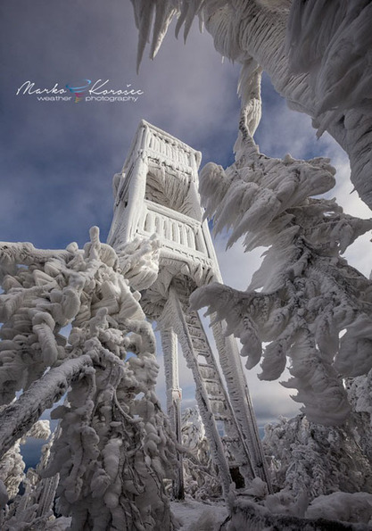 Photos of Beautiful Ice Sculptures That Formed After a Windy Mountain Storm | Mobile Photography | Scoop.it