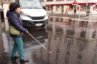Les nouveaux dangers de la rue pour les malvoyants: "Je n'ai plus de plaisir à aller en ville. Je trouve qu'il y a de plus en plus d'obstacles" | Veille territoriale AURH | Scoop.it
