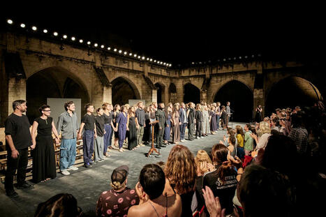 Au Festival d’Avignon, le théâtre du réel au plus haut avec « Le Procès Pelicot » par Milo Rau | Revue de presse théâtre | Scoop.it