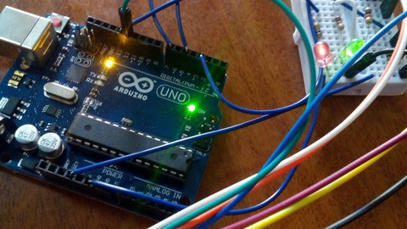 Beginning Arduino Uno Programming in C++ | Drag...