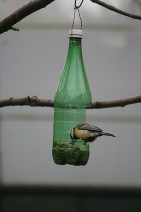 [Coup de ♥] Mangeoire pour oiseaux par Aventure sur le #CDB | Best of coin des bricoleurs | Scoop.it