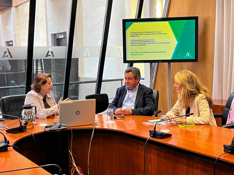 El Área de Evaluación de Políticas Públicas del IAAP presente en los premios Novagob | Evaluación de Políticas Públicas - Actualidad y noticias | Scoop.it