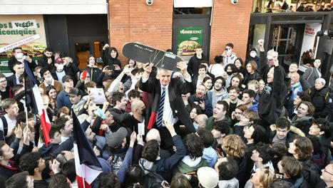 Présidentielle 2022 : Jean Lassalle accueilli et acclamé comme une rock star dans les rues de Toulouse | Toulouse La Ville Rose | Scoop.it