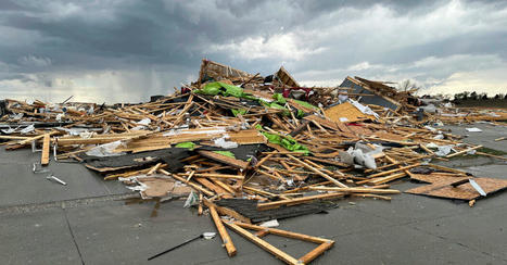 Tornadoes Strike Nebraska and Iowa, Injuring at Least 9 - The New York Times | Coastal Restoration | Scoop.it