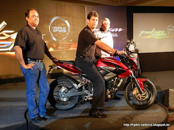 PULSAR 200 NS - UPDATED PICTURES ~ Grease n Gasoline | Cars | Motorcycles | Gadgets | Scoop.it