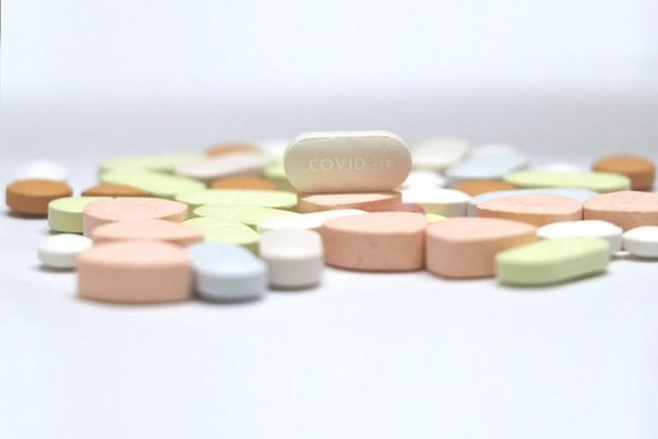 Potential harms of chloroquine, hydroxychloroquine and azithromycin for treating COVID-19 | Covid-19, SARS-Cov-2, vaccines, Remdesivir, Chloroquine...and all that Jazz | Scoop.it