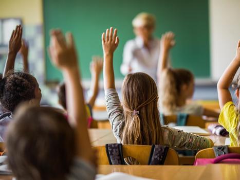 Brexit: EU citizens face paying £4,345 ‘teachers’ tax’ to work in UK for five years | Reading Resources for ELT | Scoop.it
