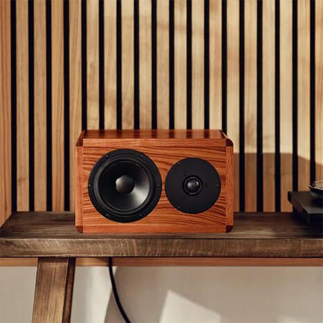 Dynaudio Legend : de petites enceintes de biblioth&egrave;que luxueuses et intemporelles, pour des &eacute;coutes Hifi, ou pas | ON-TopAudio | Scoop.it