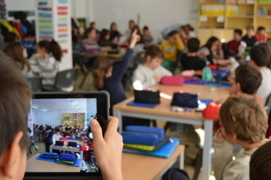 Así les va a los colegios e institutos que están acabando con el libro de texto | Educación en Castilla-La Mancha | Scoop.it