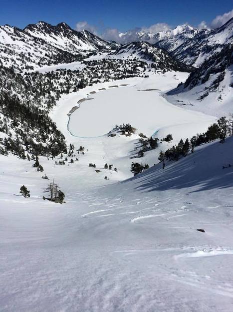 La neige est encore bien présente sur le Néouvielle - Loic Thévin | Vallées d'Aure & Louron - Pyrénées | Scoop.it