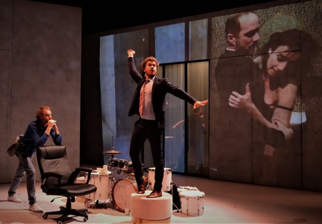 Toute nue &ndash; Variation Feydeau Nor&eacute;n, mise en sc&egrave;ne d&rsquo;Emilie Anna Maillet. | Revue de presse th&eacute;&acirc;tre | Scoop.it