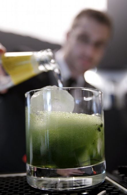 @CNA_ALTERNEWS: ALERTA ODONTOLÓGICA - Destrozarse los dientes a golpe de gin tonics | PIENSA en VERDE | Scoop.it