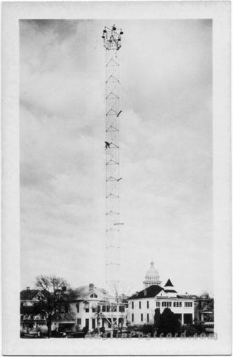 AustinPostcard - Moonlight Towers - 1895 Austin, Texas | Lighting in history | Scoop.it