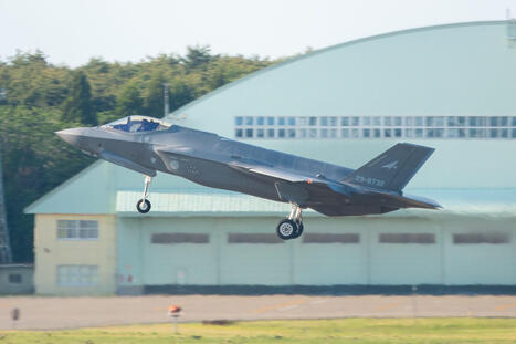 Japan Scrambles Fighter Jets as Russian Nuclear-Capable Bombers Fly Near Its Coast  | DEFENSE NEWS | Scoop.it