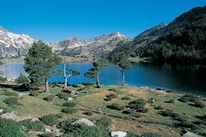 Nos lacs des Pyrénées : les laquettes d’Aumar, le plus familial (2080 mètres) - Pyrenees.com | Vallées d'Aure & Louron - Pyrénées | Scoop.it