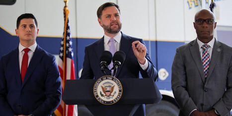 Judge rules Trump-appointed U.S. Attorney is 'unlawfully' serving in role - Raw Story | Backstabber Watch | Scoop.it