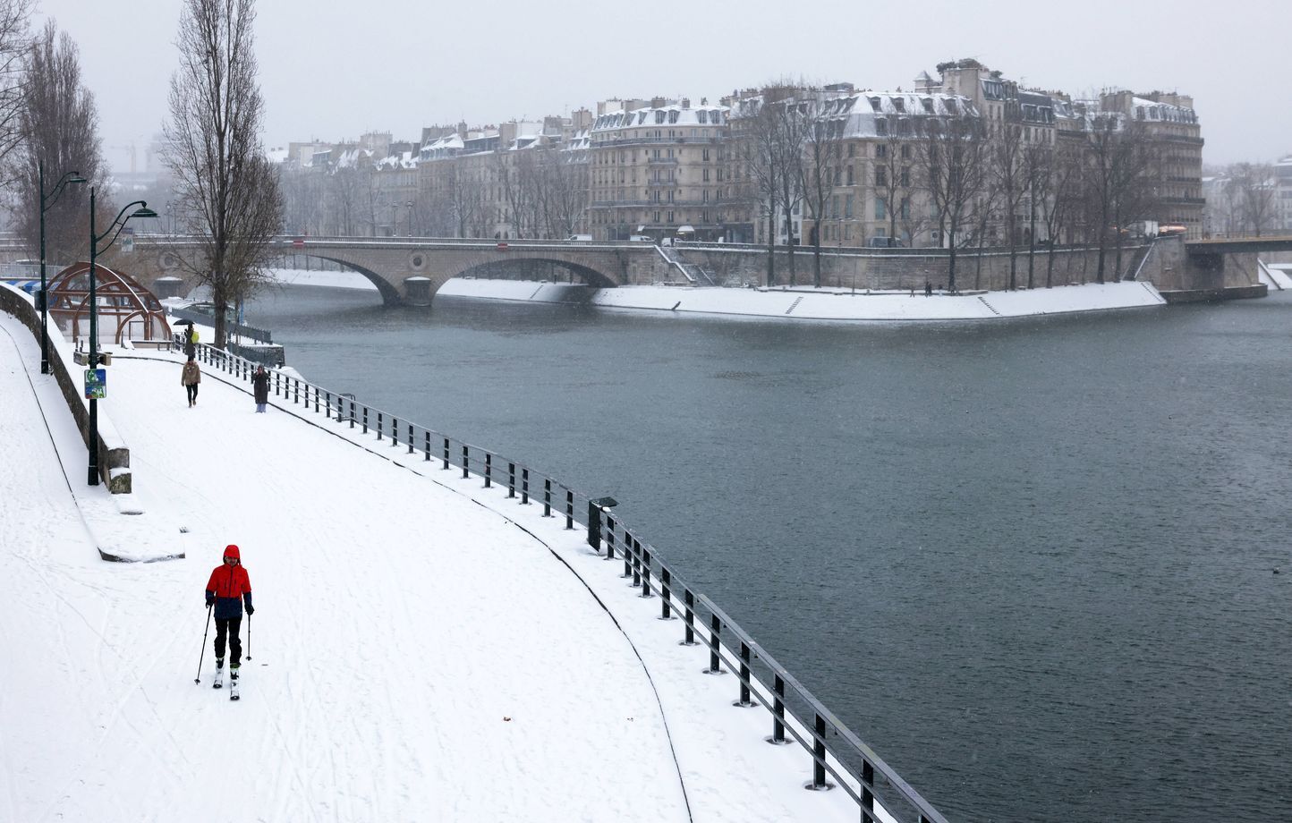 Une tempête de neige comme à New Y...
