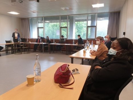 Covid-19: Grenoble associe des citoyens à la gestion de la pandémie | Labo Cités - L'actualité de la politique de la ville en Auvergne-Rhône-Alpes | Scoop.it