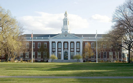 AirBnB users 'prefer white guests to black' | Peer2Politics | Scoop.it