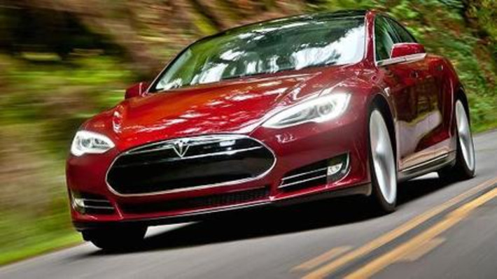 First look at Tesla's autopilot technology - CNBC | Machinimania | Scoop.it