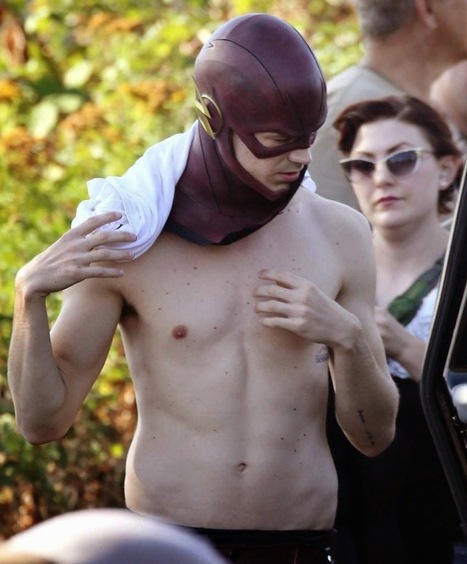 Grant Gustin e il pacco da Super Eroe - JIMI PARADISE™ | GOSSIP, NEWS & SPORT! | Scoop.it