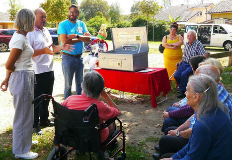 Insolite à Morcenx-la-Nouvelle : dans une malle, capsule temporelle, on peut laisser un message... qui sera découvert en 2055 | Landes - Conseils municipaux & communautaires | Scoop.it