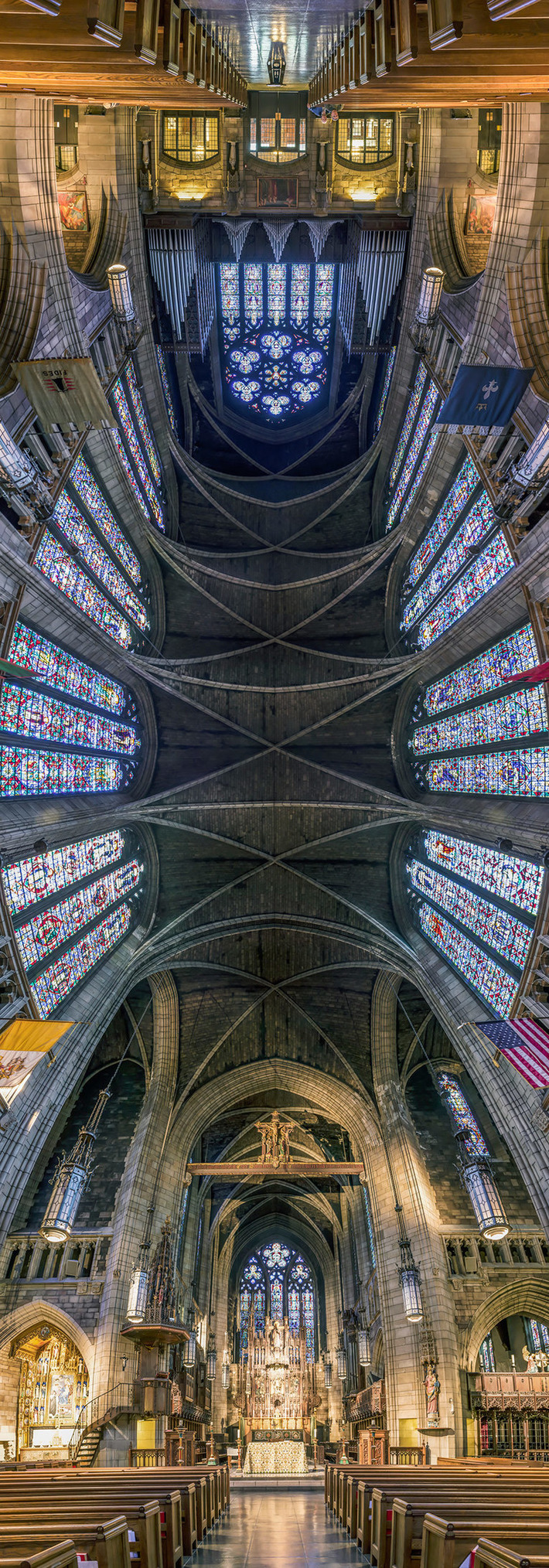 Vertical Panoramic Photographs of New York Churches by Richard Silver | Colossal | Machinimania | Scoop.it