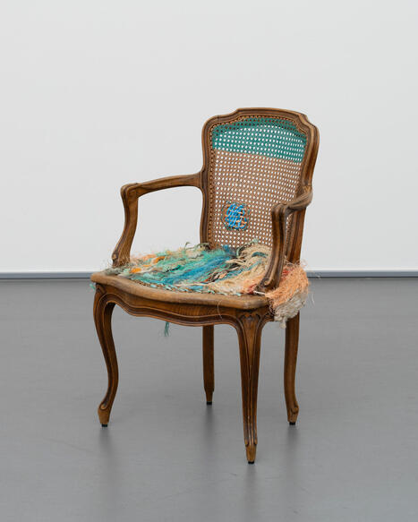 &Eacute;clat&eacute;, reconfigur&eacute;, upcycl&eacute; : le fauteuil d'artiste s'expose &agrave; Dunkerque | Eco-conception | Scoop.it