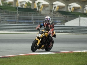 Ducati Streetfighter 848: First Ride (Sepang, Malaysia) | zigwheels.com | Ductalk: What's Up In The World Of Ducati | Scoop.it