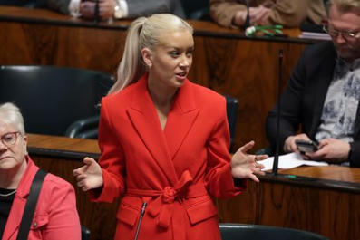 Sofia Virta kertoo eronneensa puolisostaan | HS.fi | 1Uutiset - Lukemisen t&auml;hden | Scoop.it