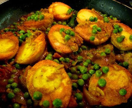 Oh! Not Another Food Blog: Bengali-style egg curry or dim er torkari | The Asian Food Gazette. | Scoop.it